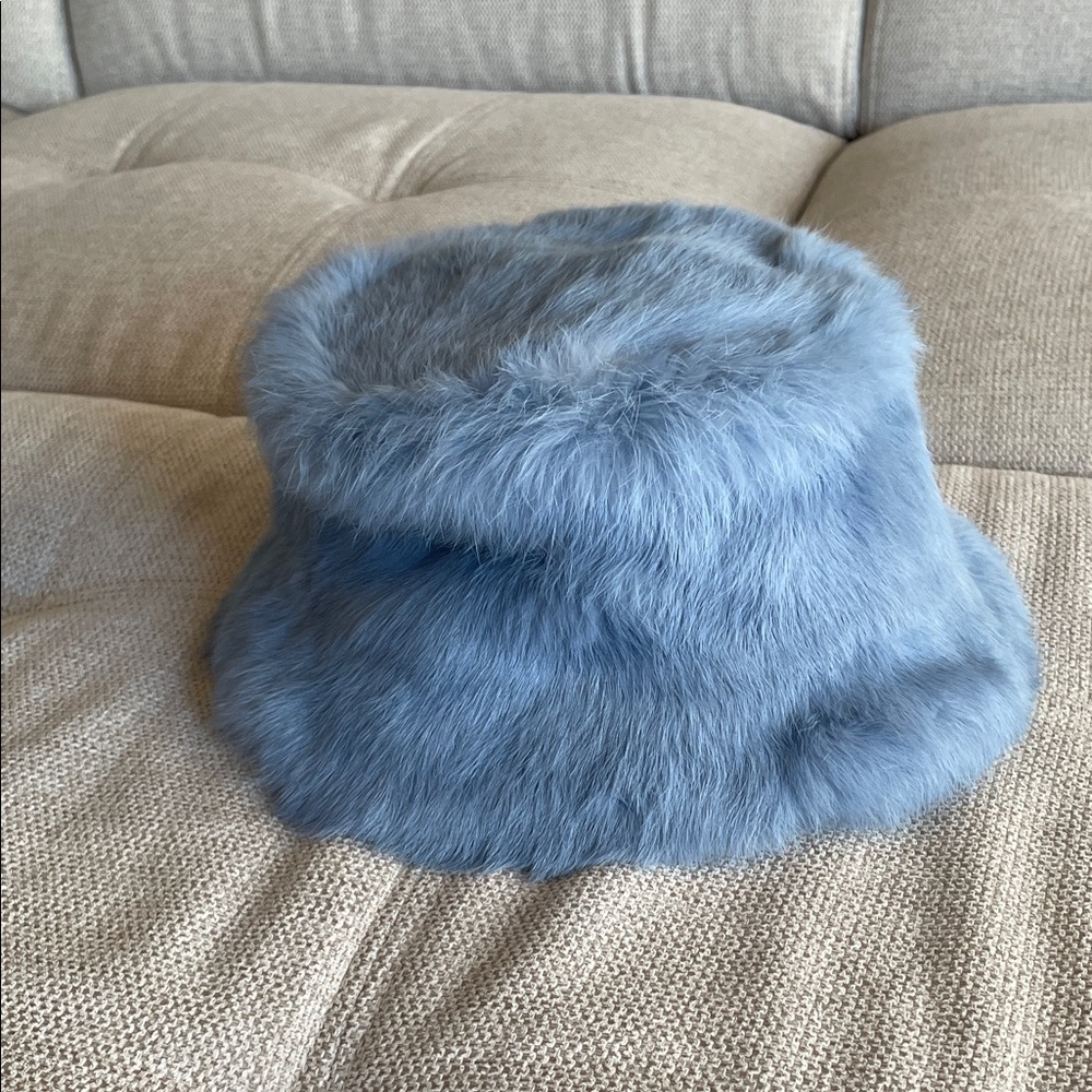 Blue rabbit fur youth bucket hat